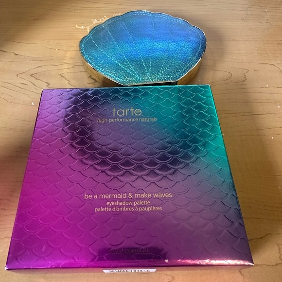 Tarte discontinued palette - Picture 2 of 4